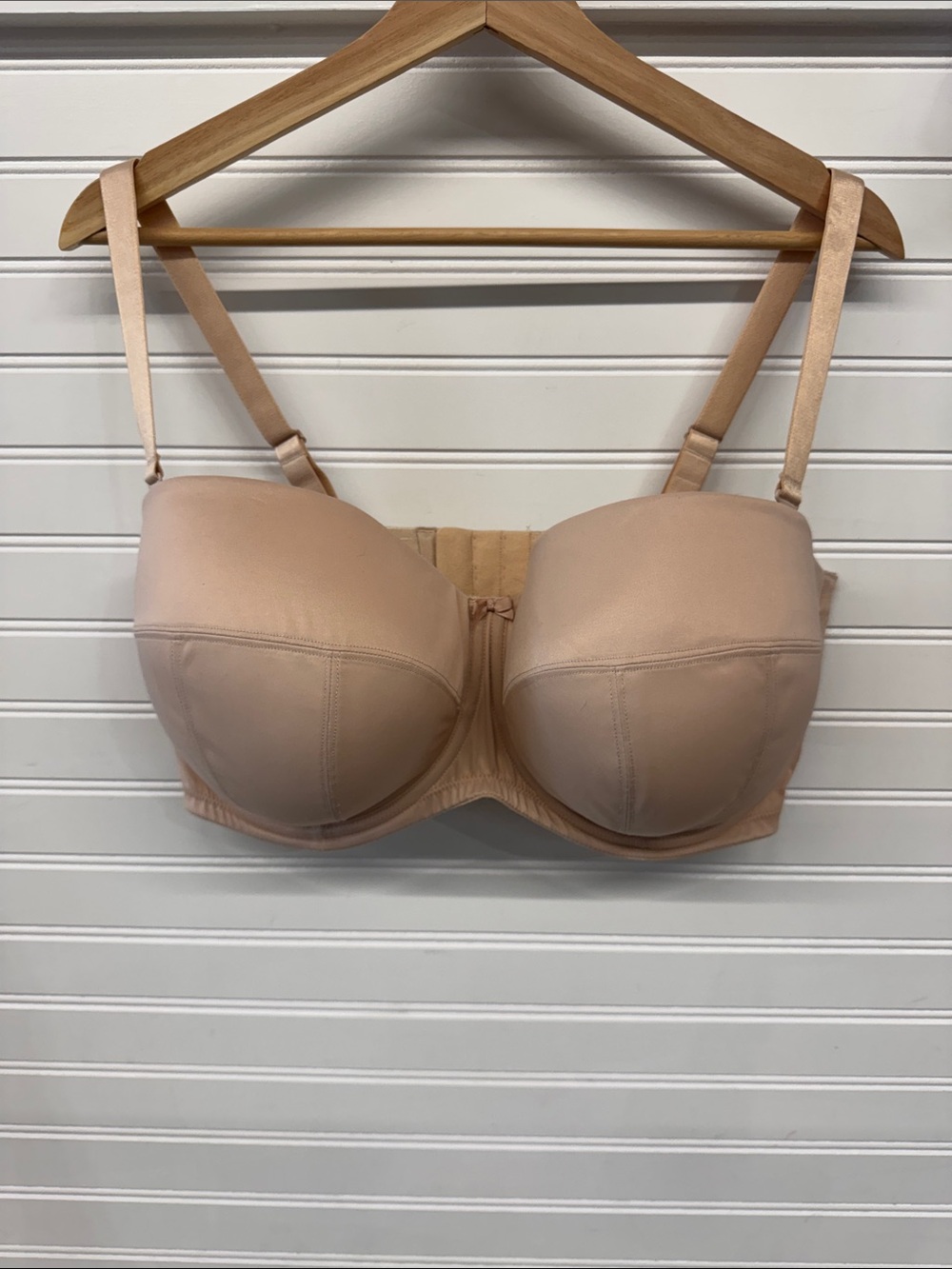 Sculptresse Convertible Strapless Push-Up Bra in Light Nude38G